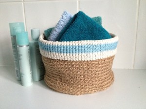 Twine and cotton bathroom tidy