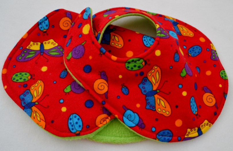 Bibs and burp cloths tutorial