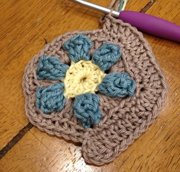 Crochet hexagons