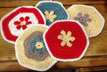 Crochet hexagons