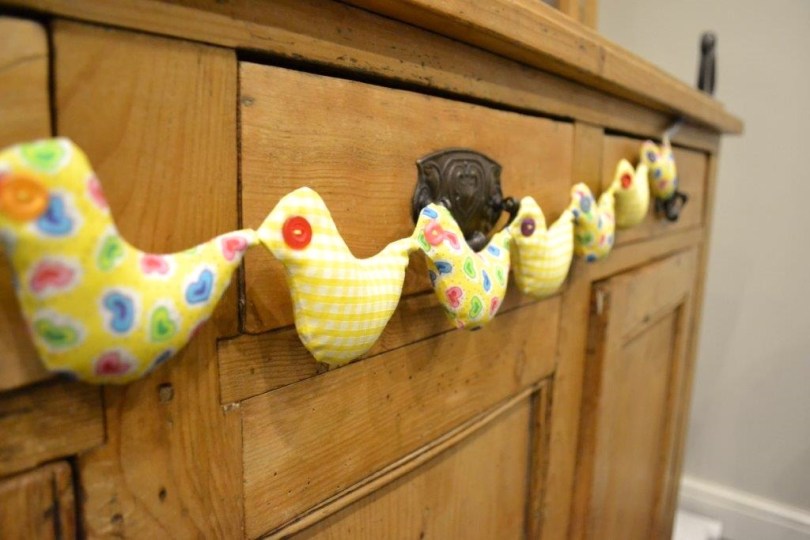 Easter chick garland