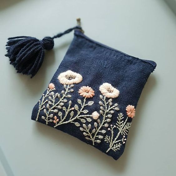 embroidered-purse2